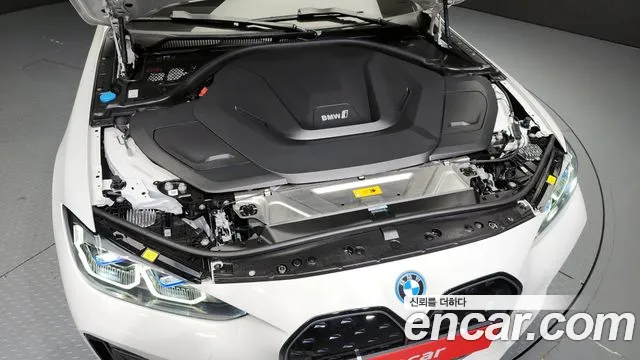 BMW i4 id 2694353 из Кореи 16