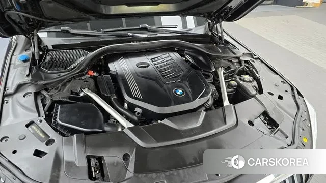 BMW 7 Series (G11) id 3530688 из Кореи 16