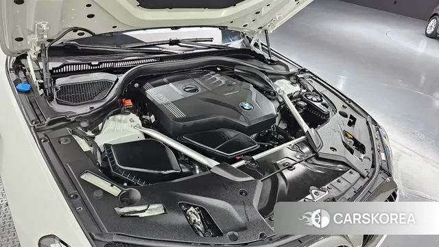 BMW 5 Series (G30) id 3388930 из Кореи 16