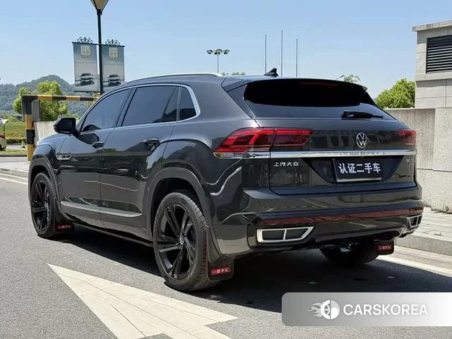 Volkswagen Tourang id 4321343 из Китая 11