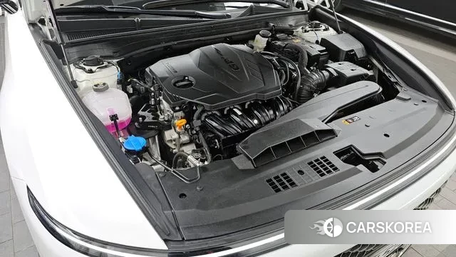 Hyundai Grandeur (GN7) id 3763476 из Кореи 16