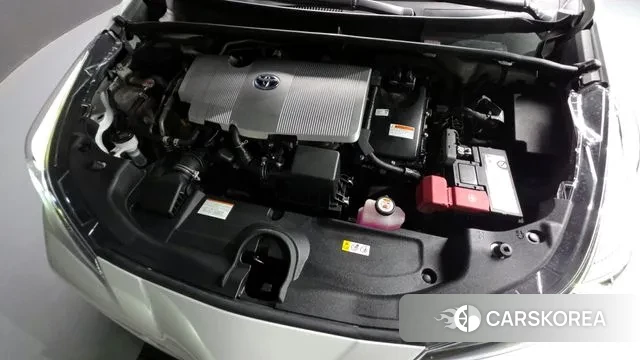 Toyota Prius 4th Generation id 3383813 из Кореи 16