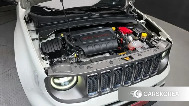Jeep Renegade id 2960273 из Кореи 16