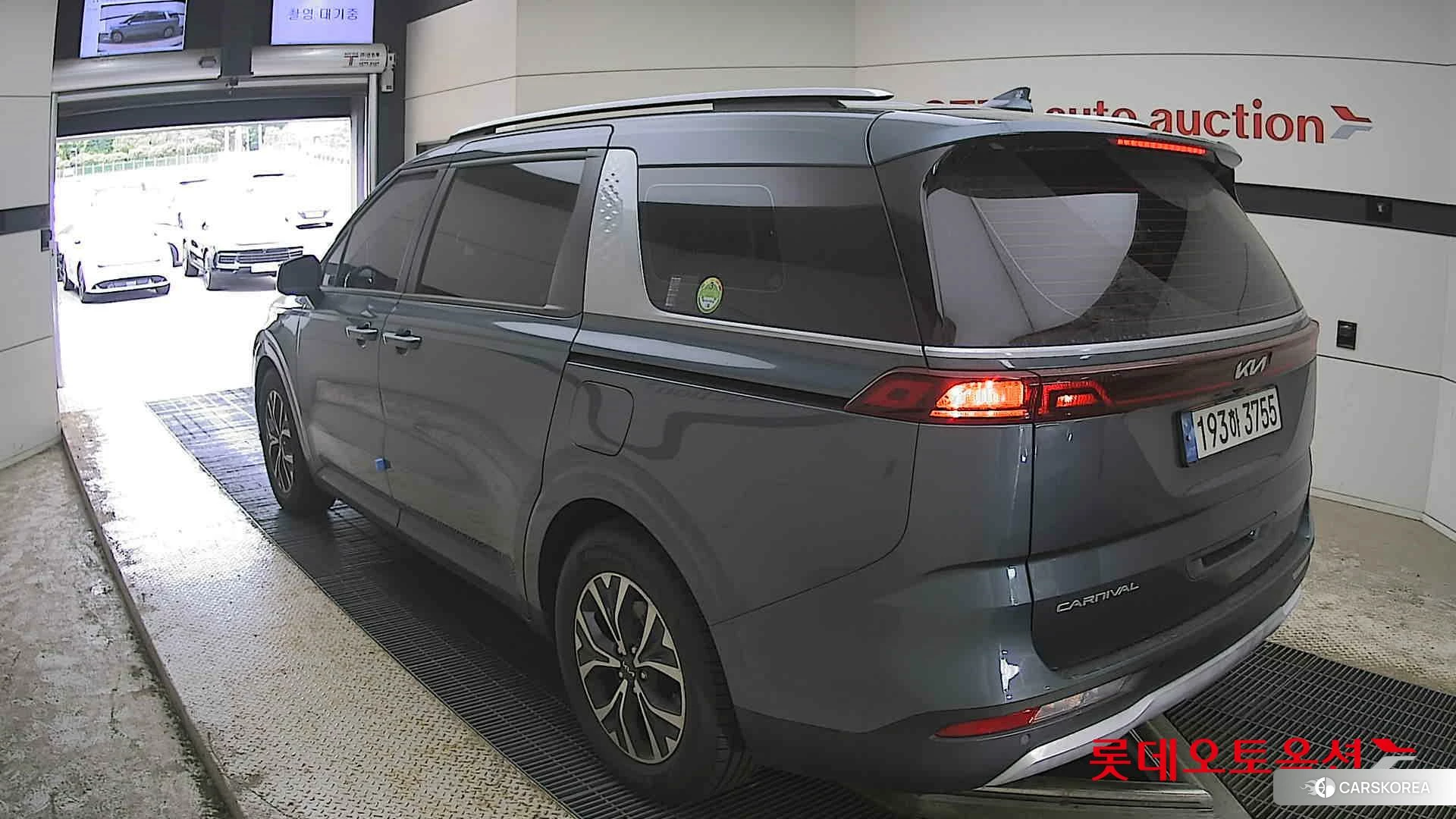 Kia Carnival id 4312628 из Кореи 34