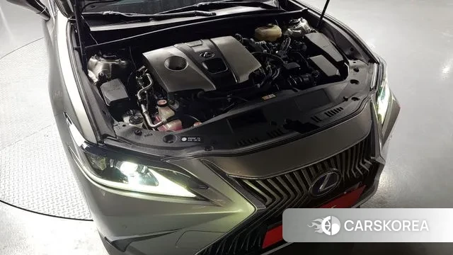 Lexus ES300h 7th generation id 3778817 из Кореи 16