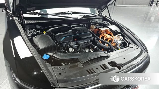 Hyundai Grandeur Hybrid (GN7) id 3915007 из Кореи 16