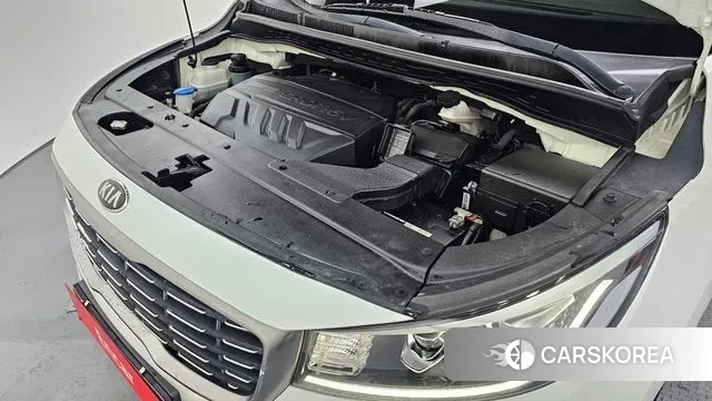 Kia The New Carnival id 3417990 из Кореи 16