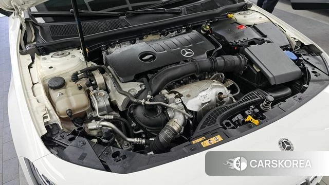 Mercedes-Benz A-Class W177 id 3840102 из Кореи 16