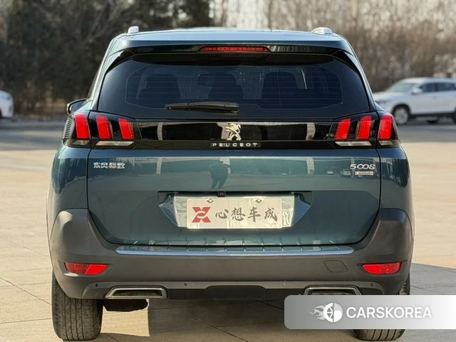 Peugeot 5008 id 3863691 из Китая 27