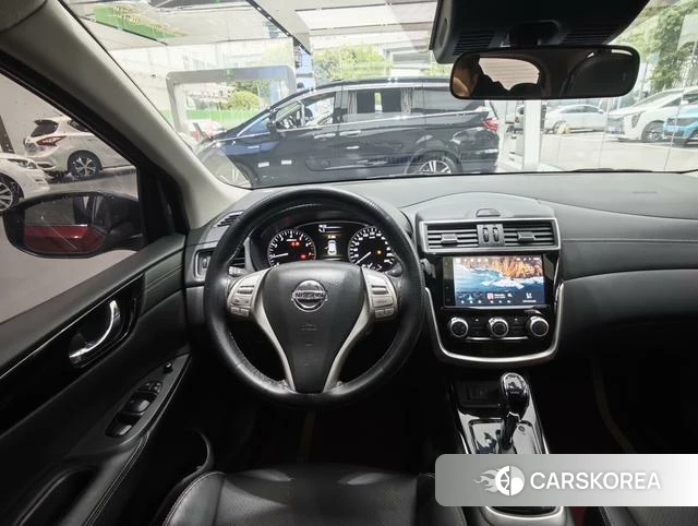 Nissan TIIDA id 4215580 из Китая 15
