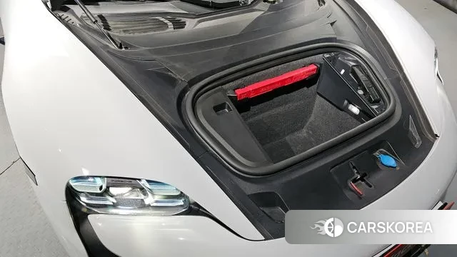 Porsche Taycan id 3535013 из Кореи 16