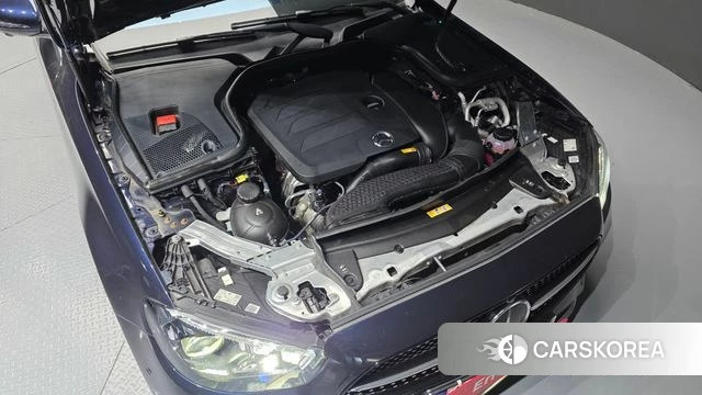 Mercedes-Benz E-Class W213 id 4282607 из Кореи 28