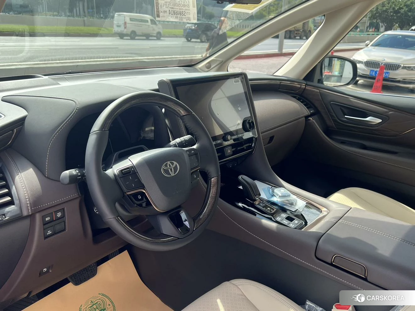 Toyota Elfa id 4473630 из Китая 22