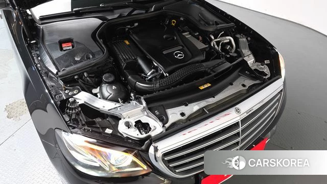 Mercedes-Benz E-Class W213 id 4625924 из Кореи 31