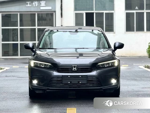 Honda Civic id 4272480 из Китая 8