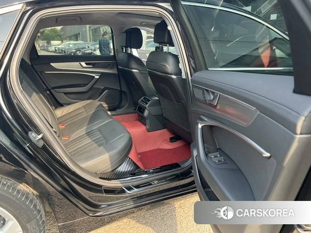 Audi A6L id 4320689 из Китая 11