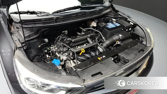 Kia Stonic id 3588130 из Кореи 16