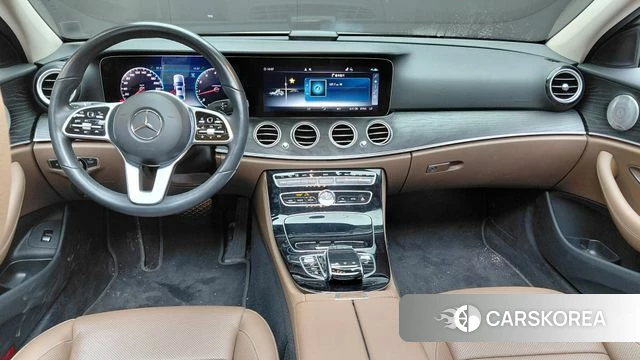Mercedes-Benz E-Class W213 id 4568196 из Кореи 28