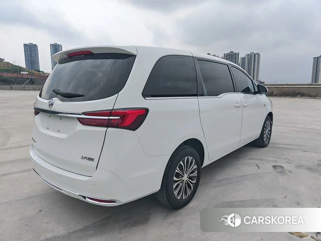 Buick GL8 id 3855947 из Китая 7