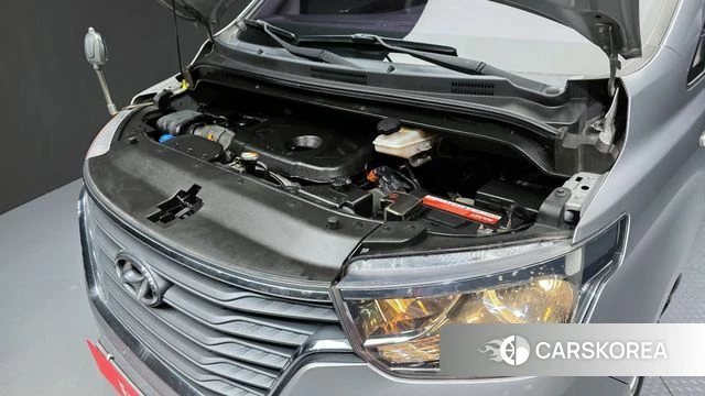 Hyundai The New Grand Starex id 3899756 из Кореи 16