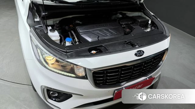 Kia The New Carnival id 3936882 из Кореи 16