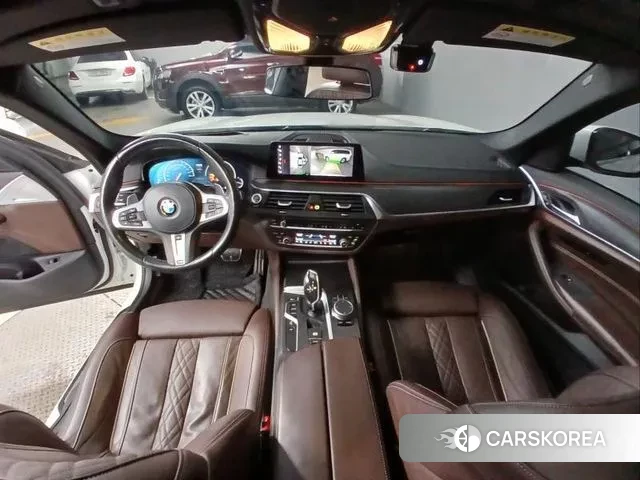 BMW 5 Series (G30) id 3193334 из Кореи 16