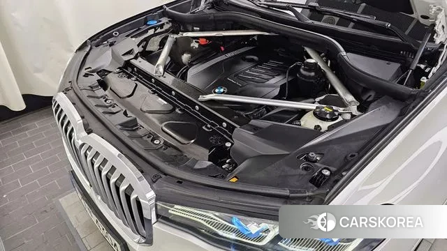 BMW X7 (G07) id 3504218 из Кореи 16