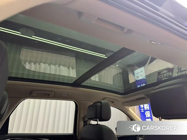 Volkswagen Touareg id 4258001 из Китая 16