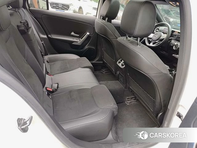 Mercedes-Benz Class A 2021 Белый из Китая, фото 6