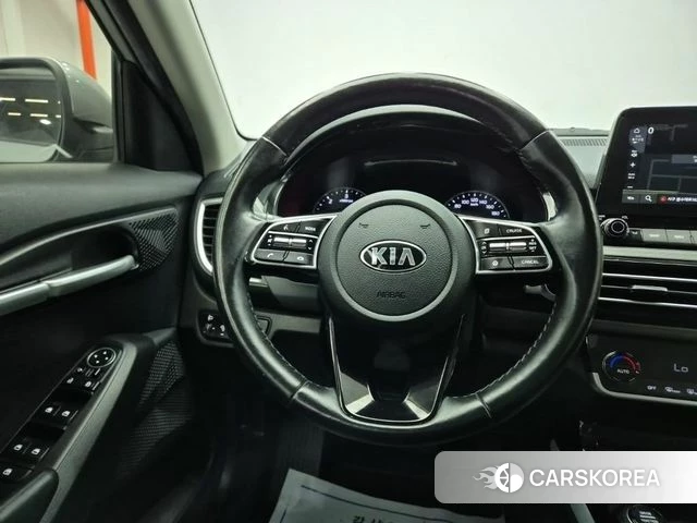 Kia Seltos id 4947183 из Кореи 15