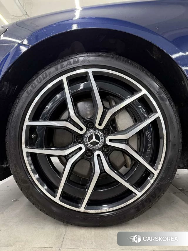 Mercedes-Benz E-class (imported) 2022 Черный из Китая, фото 6