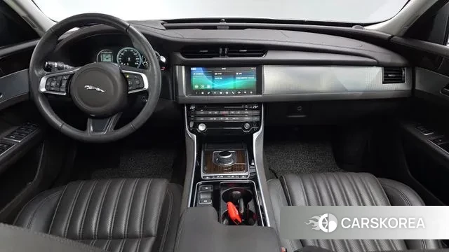 Jaguar XF (X260) id 3391799 из Кореи 16