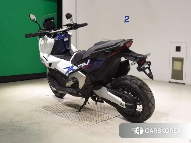 Honda X-ADV 750 id 4392924 из Японии 6