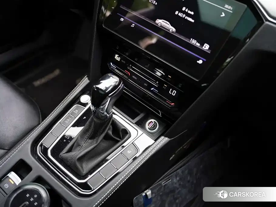 Volkswagen Arteon (CC) id 4600897 из Китая 14