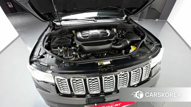 Jeep Grand Cherokee id 4447166 из Кореи 16