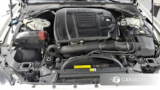 Jaguar XF (X260) id 3853854 из Кореи 16