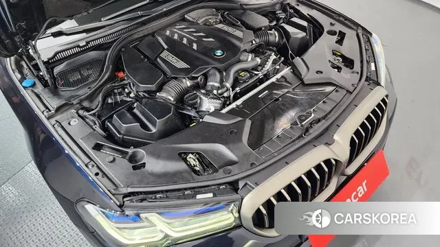 BMW 5 Series (G30) id 3691655 из Кореи 16