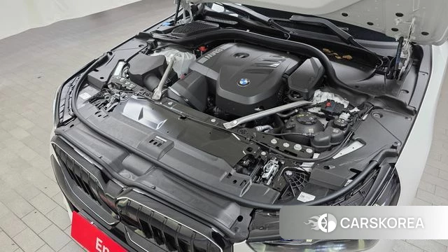 BMW 5 Series (G60) id 4387738 из Кореи 16