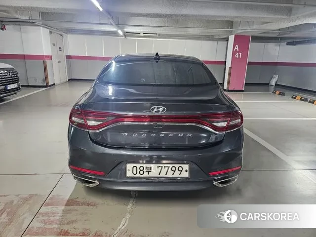 Hyundai Grandeur IG id 3464731 из Кореи 16