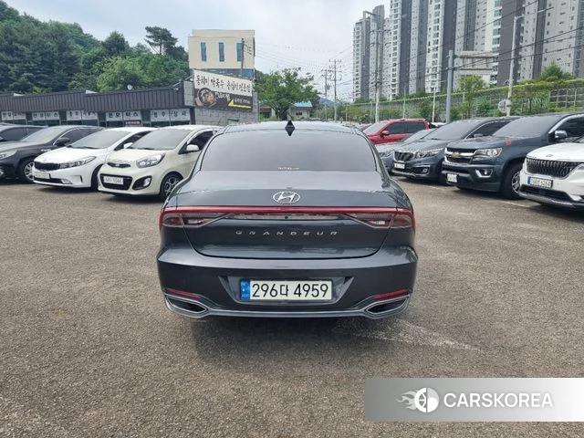 Hyundai The New Grandeur IG id 4402237 из Кореи 16