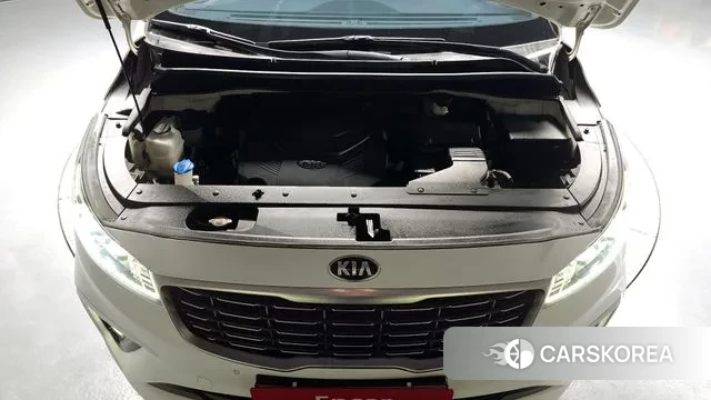 Kia The New Carnival id 3479841 из Кореи 16