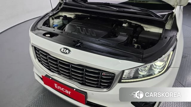 Kia The New Carnival id 4471551 из Кореи 26