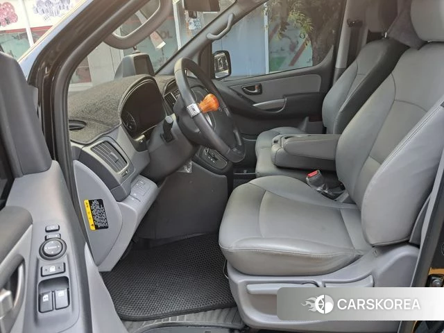 Hyundai The New Grand Starex id 4525866 из Кореи 16