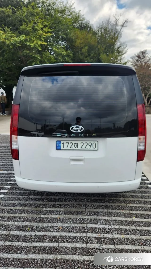 Hyundai Staria 2022 Белый из Кореи, фото 6