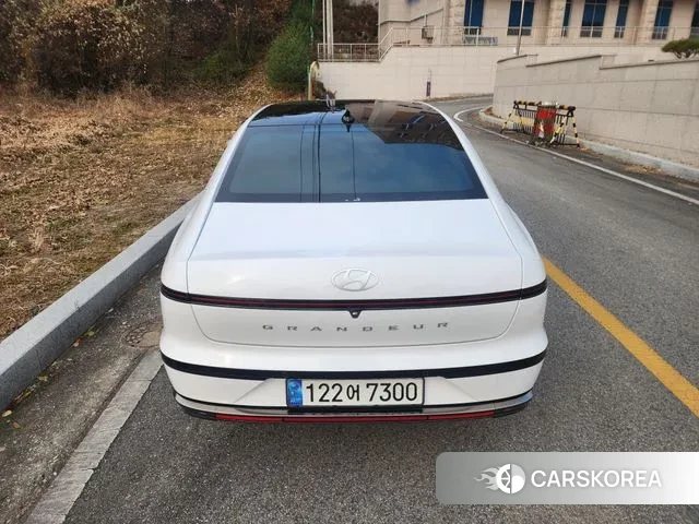 Hyundai Grandeur Hybrid (GN7) id 3400404 из Кореи 16