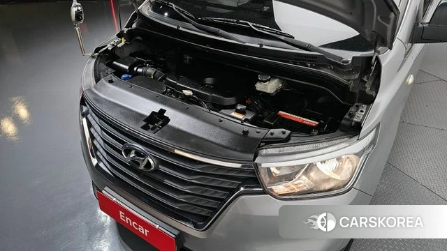 Hyundai The New Grand Starex id 3936164 из Кореи 16