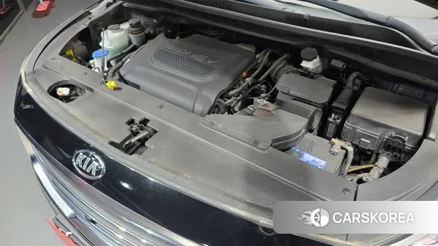 Kia All New Carnival id 3779333 из Кореи 16