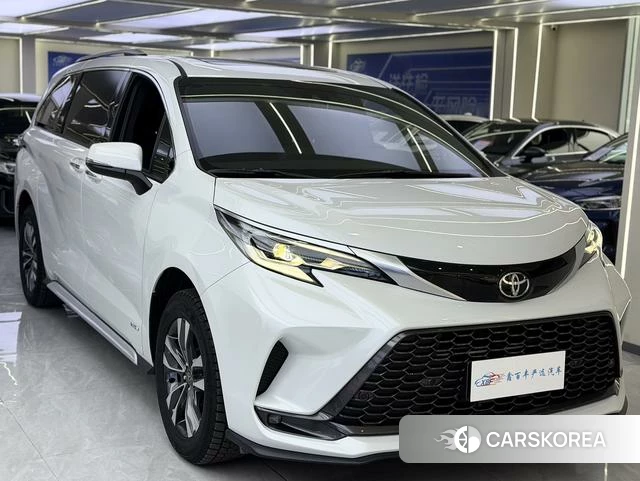Toyota Grevia id 4207620 из Китая 9