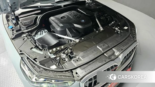 BMW 5 Series (G60) id 3831249 из Кореи 16