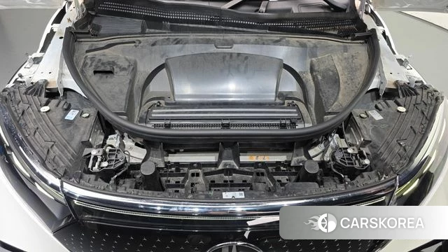 Mercedes-Benz EQS SUV X296 id 4711152 из Кореи 32